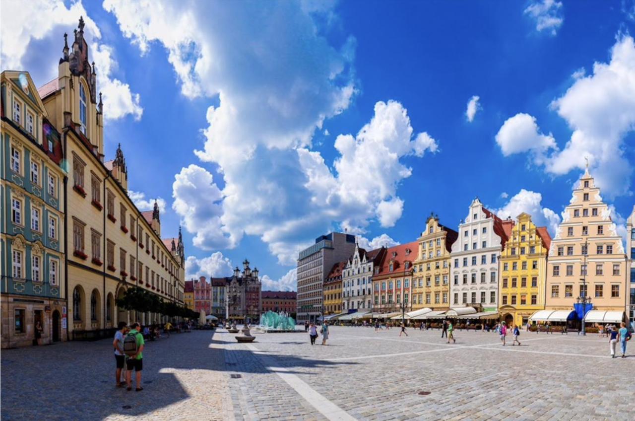 Klimatyczny Apartament Przy Rynku Breslavia Exterior foto