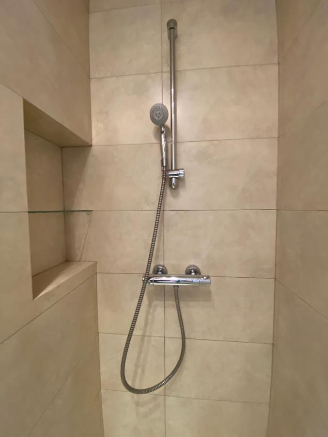 Klimatyczny Apartament Przy Rynku Breslavia Exterior foto